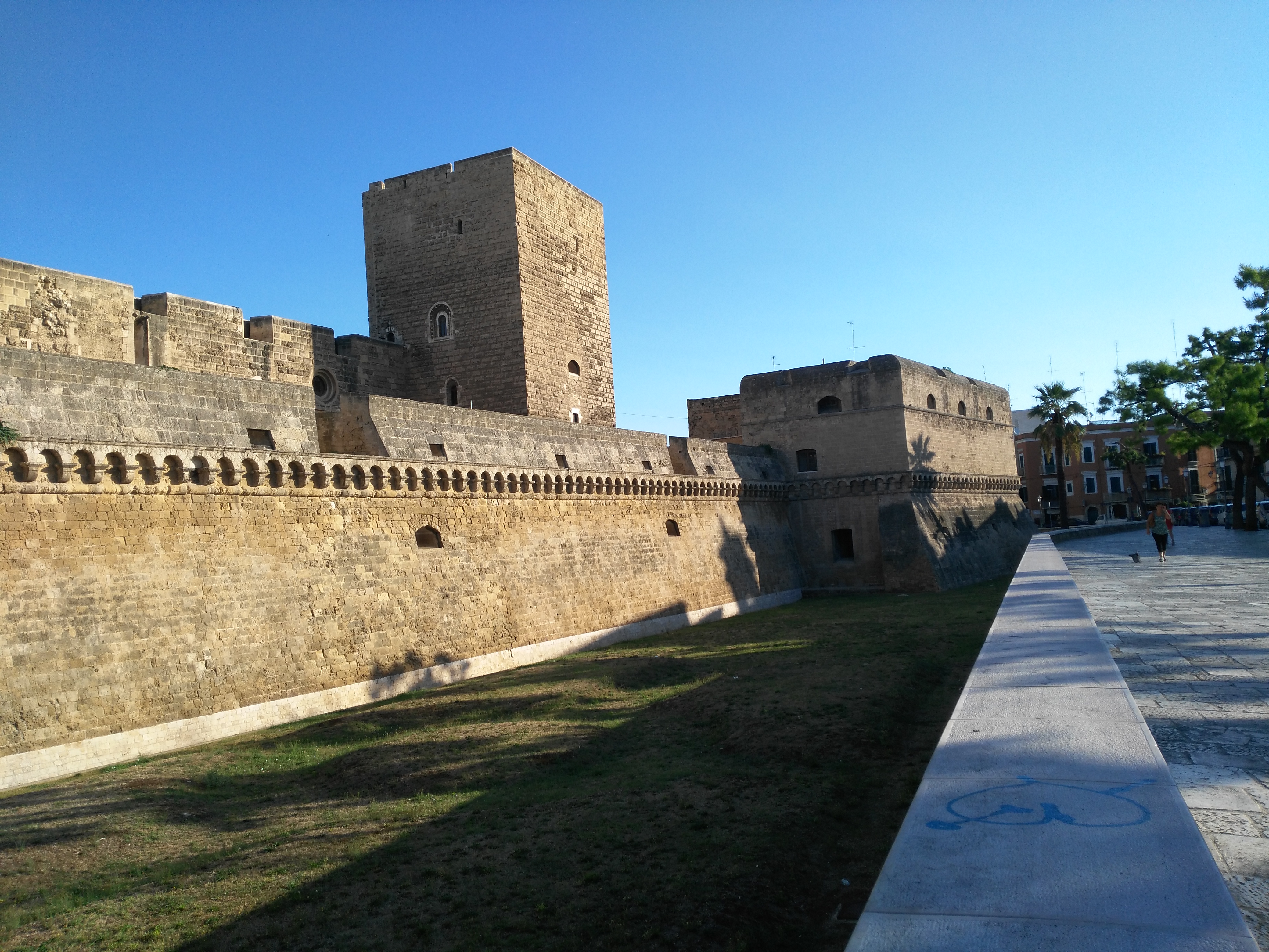 Tour Bari